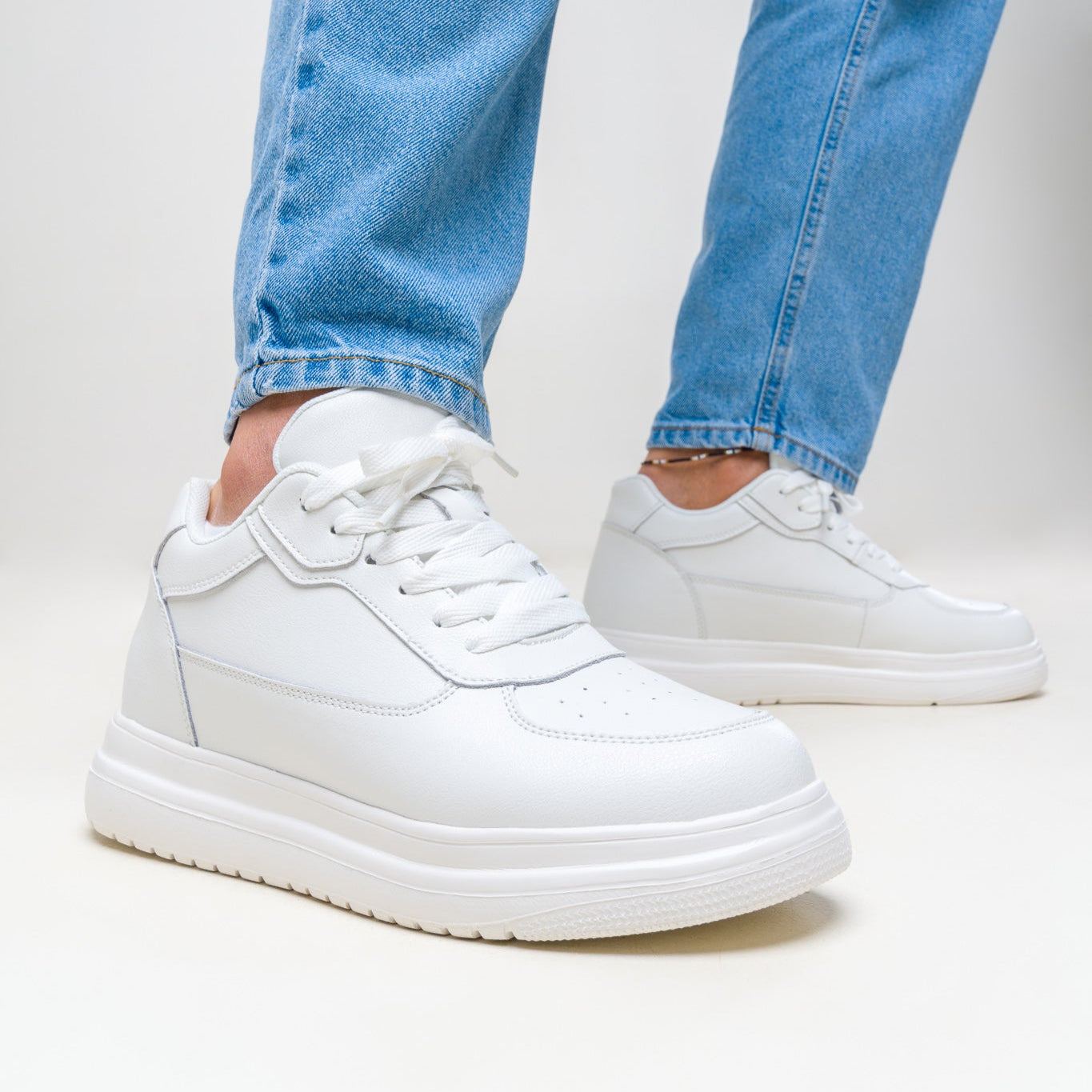 WHITE CASUAL |+8 CM OKAMŽITĚ, ZARUČENÉ POHODLÍ